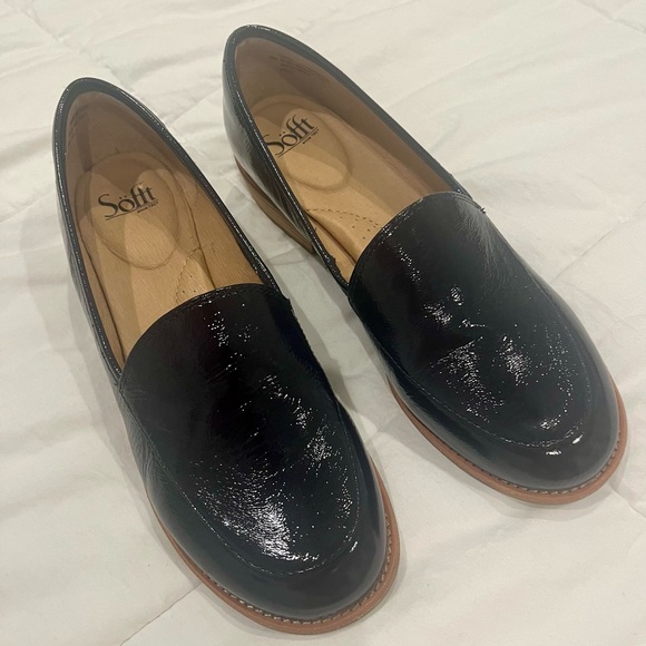 Sofft Womens Napoli Navy Patent Leather Slip On Dressy Loafers Shoes Used - Picture 7 of 9